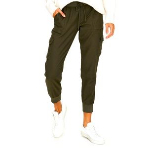 Aritzia Community Jogger